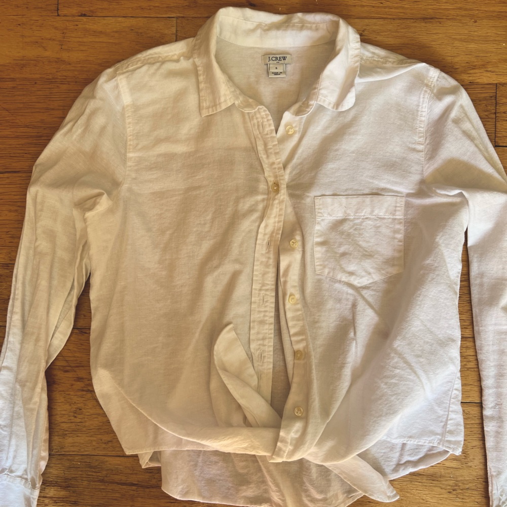 Jcrew button shirt with tie at the bottom